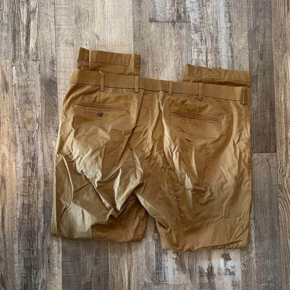 GAP Men's Brown Chinos - Picture 6 of 6